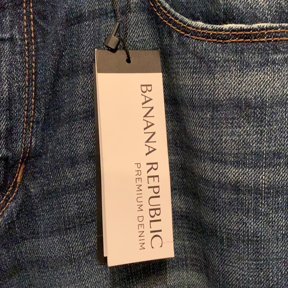 NWT Banana Republic cropped flare jeans - Picture 3 of 5